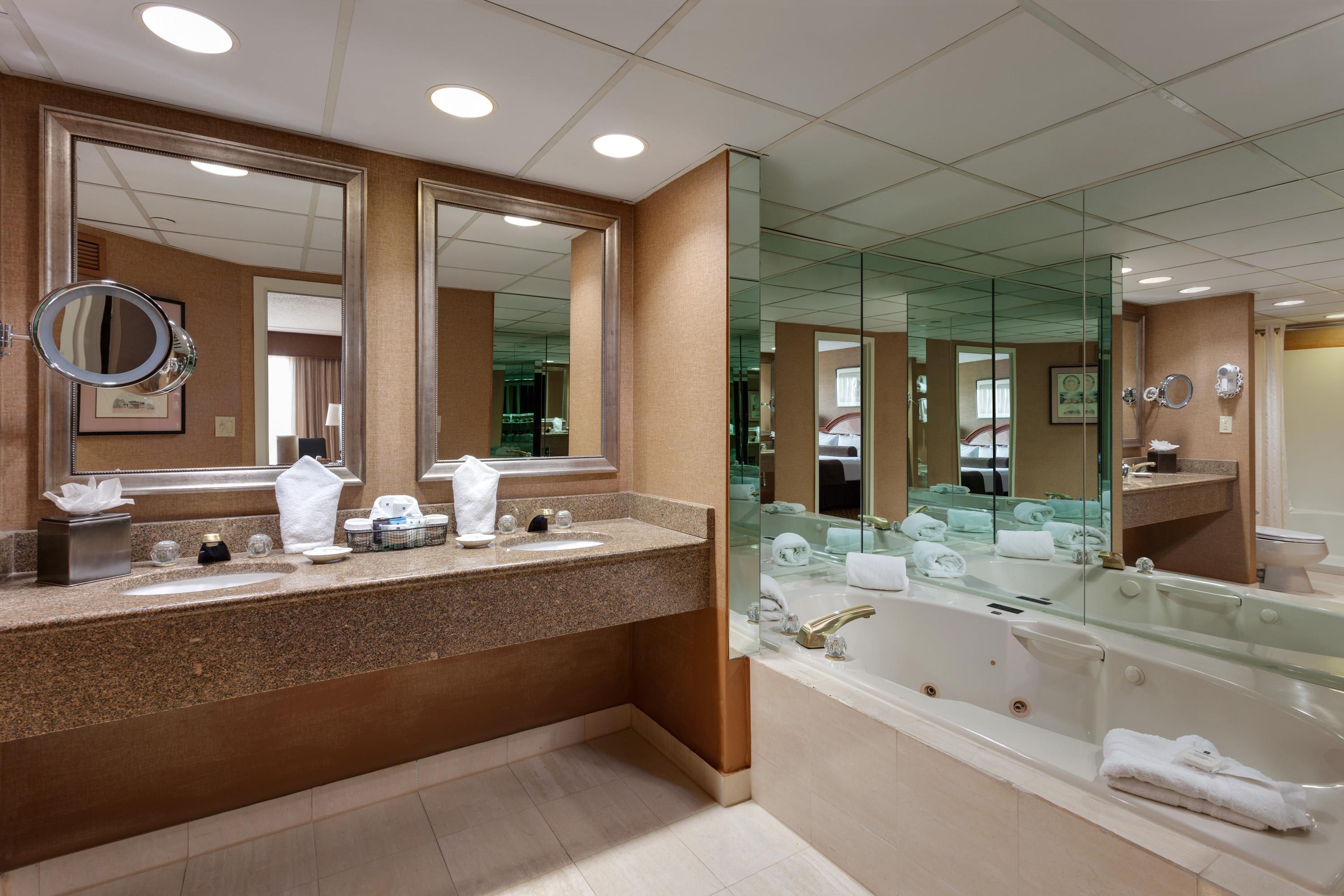 Crowne Plaza Englewood By Ihg Hotel Bagian luar foto