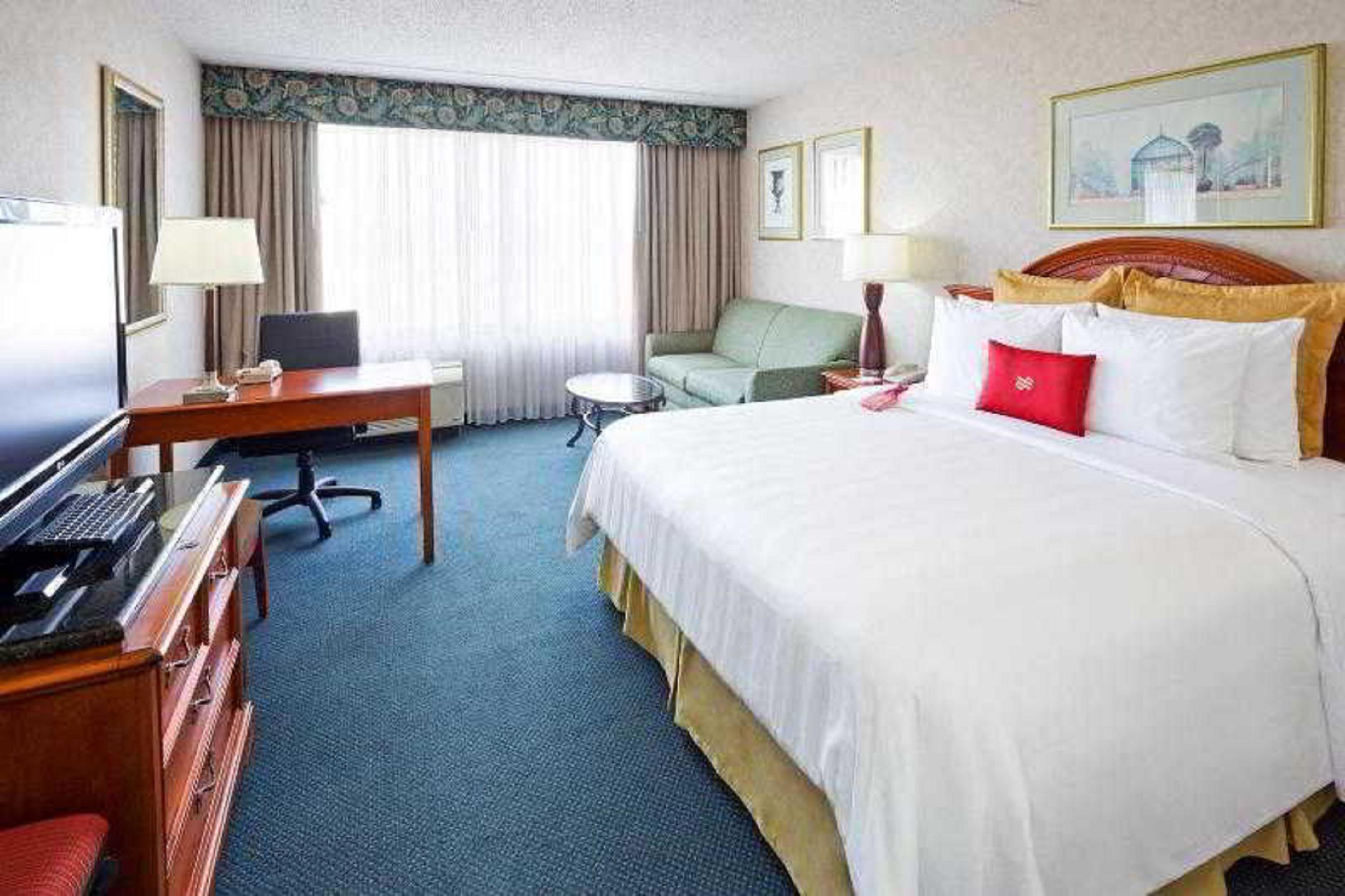 Crowne Plaza Englewood By Ihg Hotel Bagian luar foto