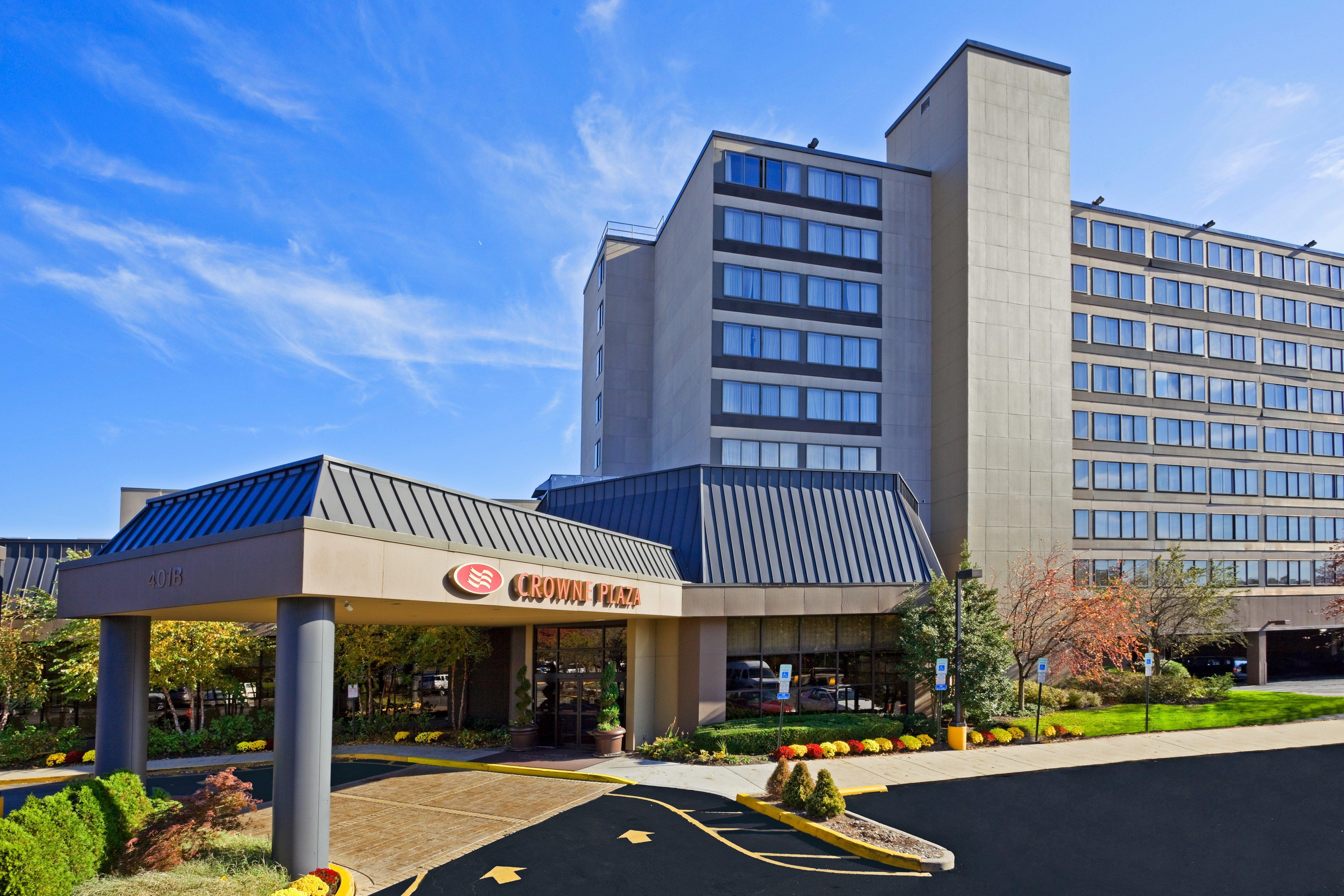 Crowne Plaza Englewood By Ihg Hotel Bagian luar foto