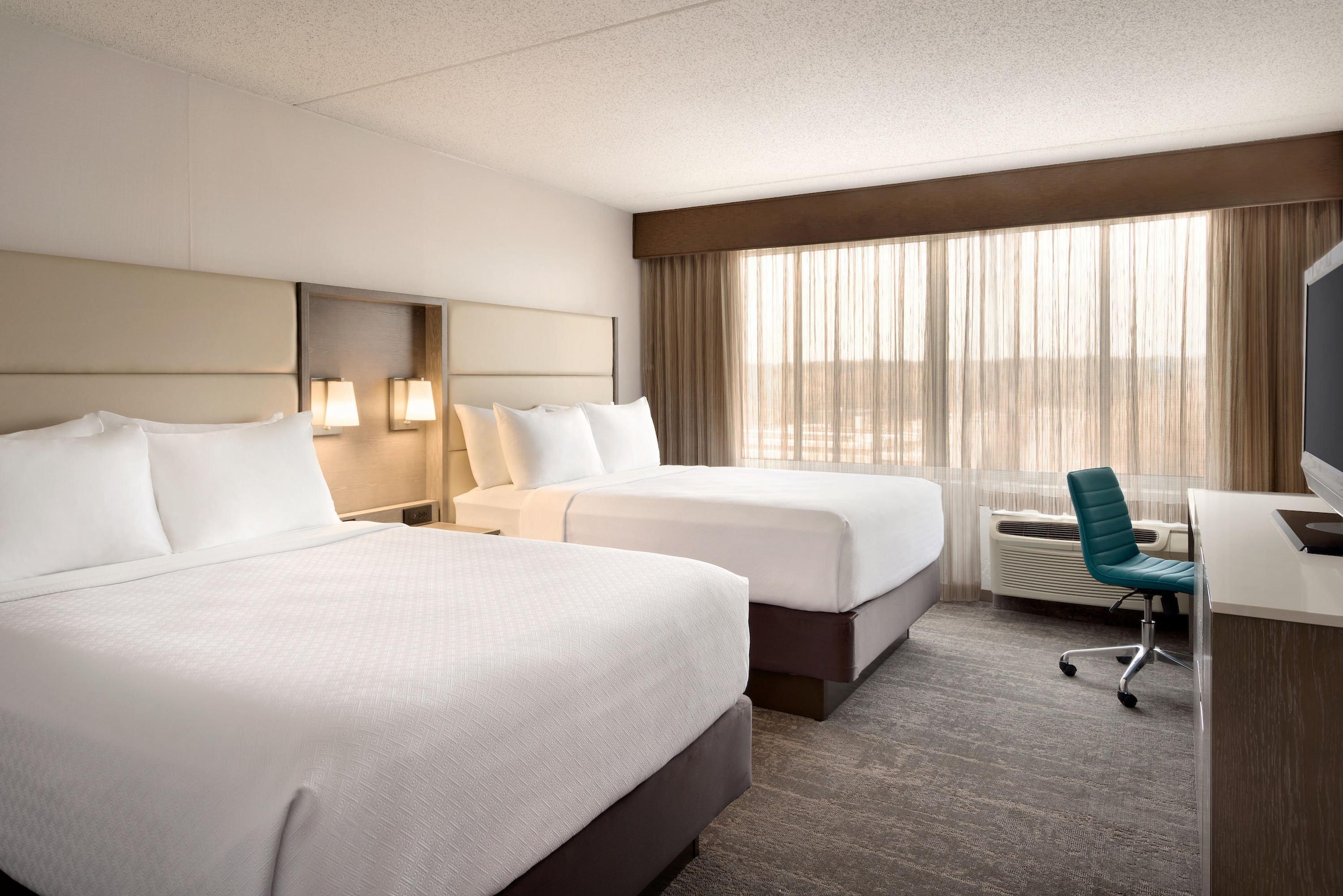 Crowne Plaza Englewood By Ihg Hotel Bagian luar foto