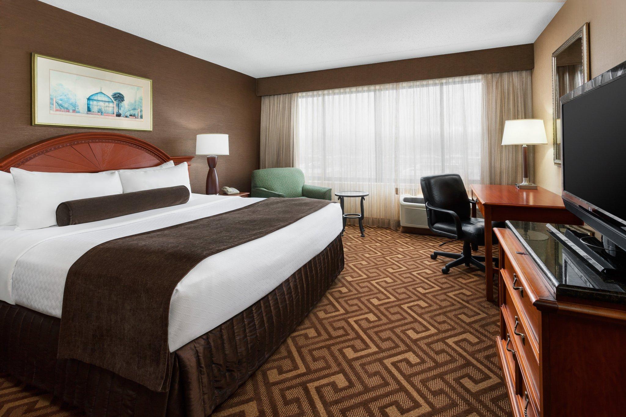 Crowne Plaza Englewood By Ihg Hotel Bagian luar foto