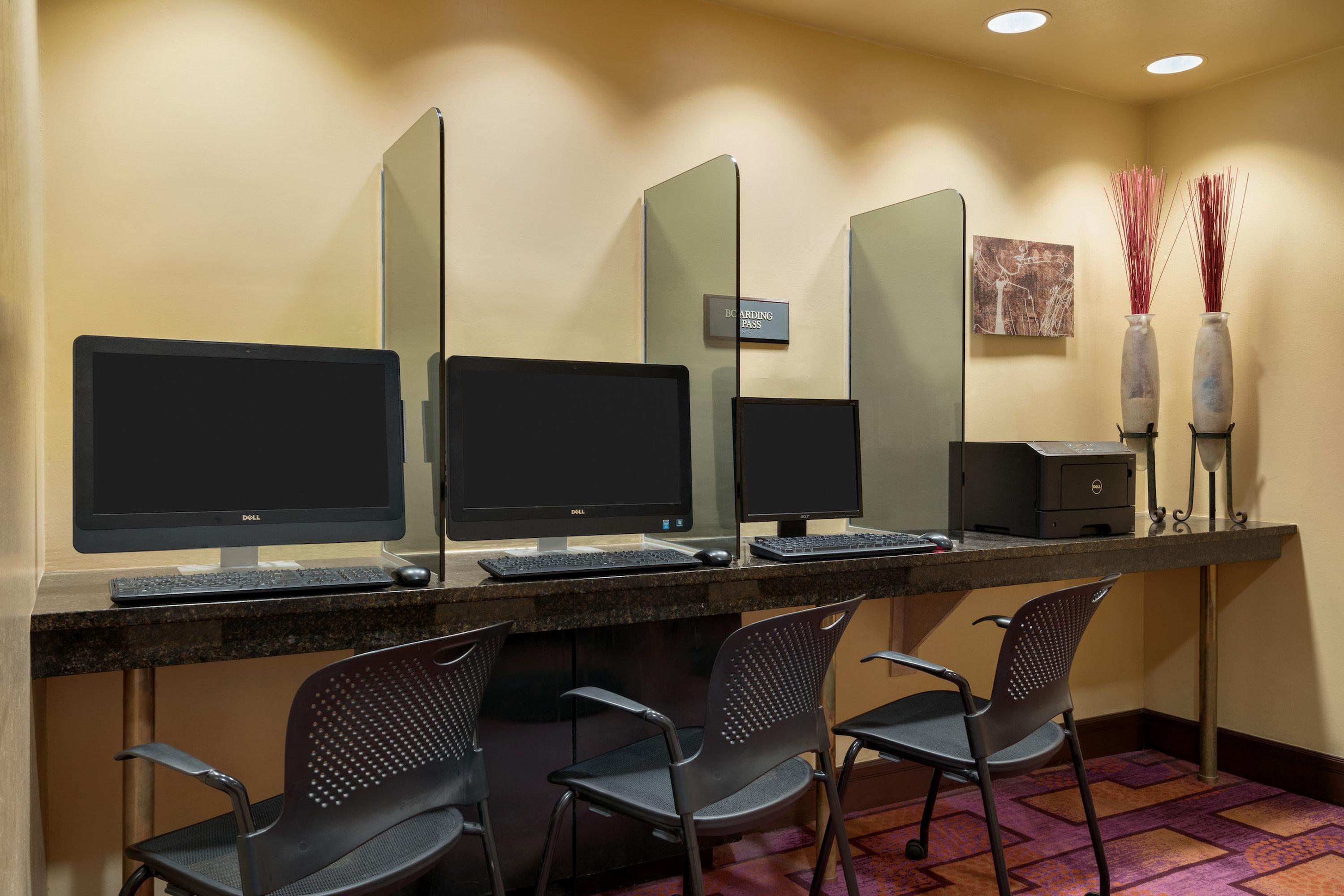 Crowne Plaza Englewood By Ihg Hotel Bagian luar foto